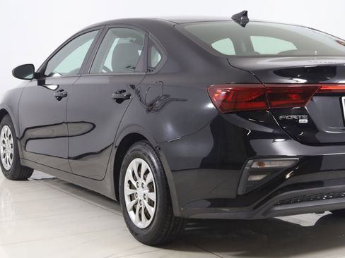 Used 2019 Kia Forte Sedan FWD image 20