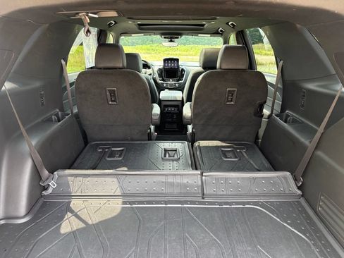 Used 2023 Chevrolet Traverse LT w/ LT Premium Package AWD/4WD image 58