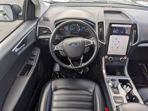 Used 2024 Ford Edge SEL AWD/4WD image 15