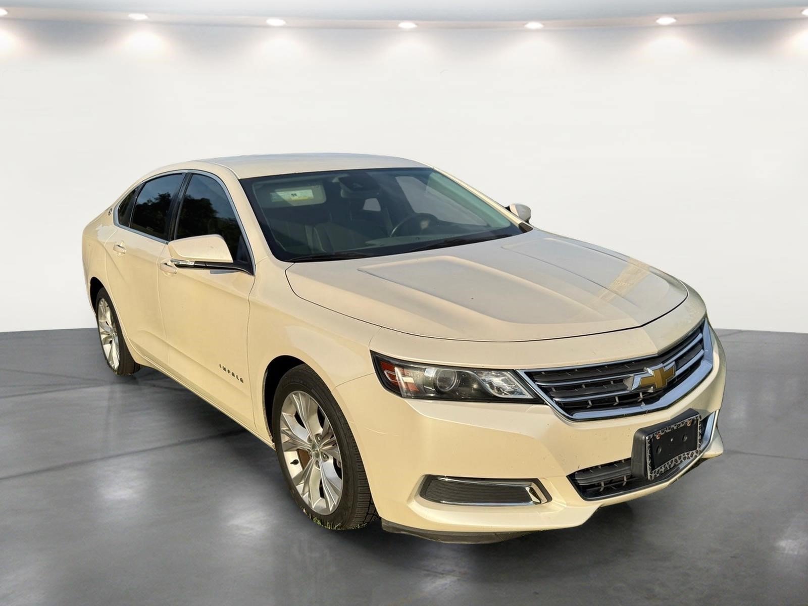 Used 2014 Chevrolet Impala LT w/ Premium Seating Package FWD image 8