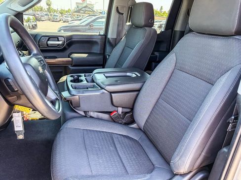 Used 2020 Chevrolet Silverado 1500 LT AWD/4WD image 37
