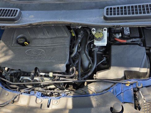 Used 2017 Ford Escape Titanium FWD image 22