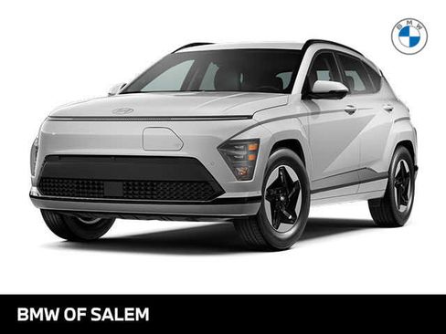 Used 2024 Hyundai Kona SEL image 1