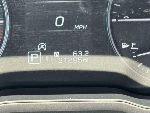 Used 2024 Subaru Crosstrek 2.0i Premium AWD/4WD image 29