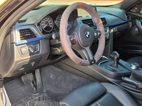 Used 2018 BMW 340i xDrive Sedan AWD/4WD image 12