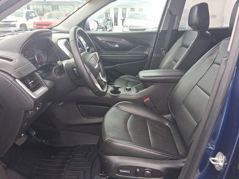 Used 2023 GMC Terrain SLT image 15