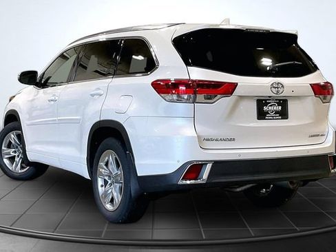 Used 2019 Toyota Highlander Limited AWD/4WD image 15