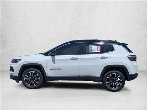 Used 2023 Jeep Compass Limited AWD/4WD image 9