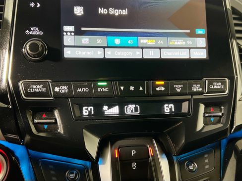 Used 2024 Honda Odyssey Touring image 26