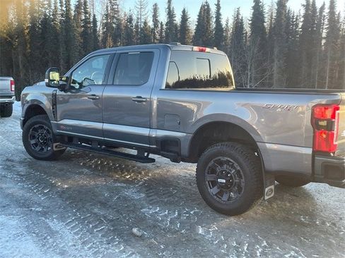 Certified 2024 Ford F350 Lariat w/ Lariat Ultimate Package image 3