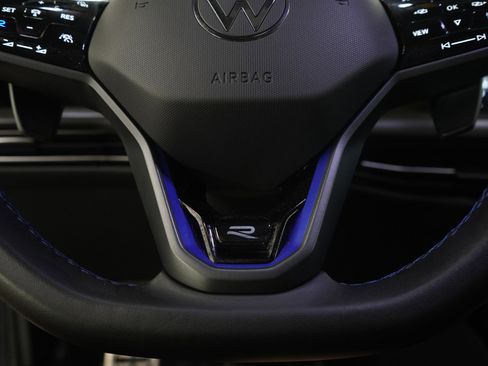 Used 2024 Volkswagen Golf R AWD/4WD image 31