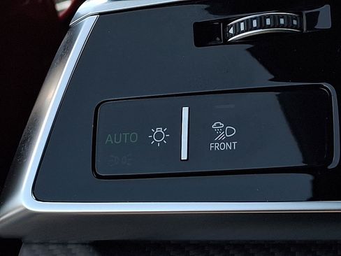 New 2026 Audi SQ8 Prestige AWD/4WD image 21