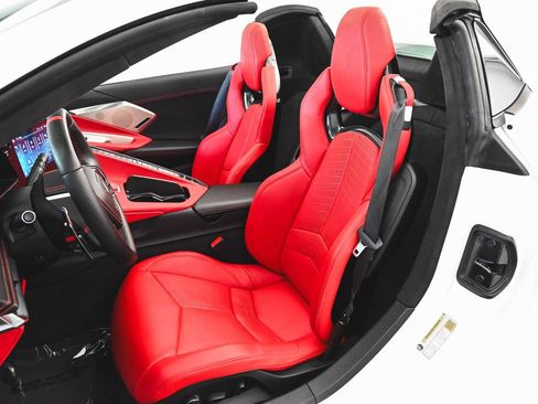 Used 2024 Chevrolet Corvette Stingray Premium Conv w/ 3LT RWD image 34