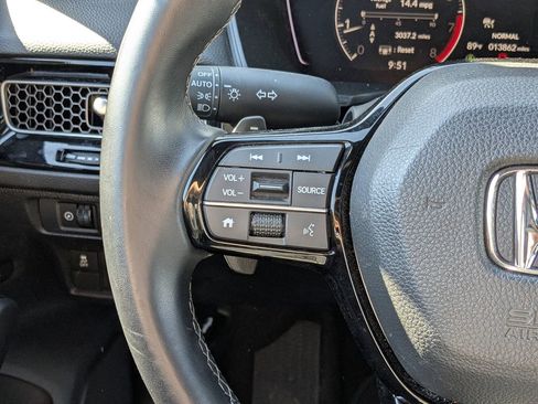 Used 2025 Honda Civic Sport image 23