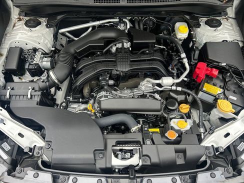 Certified 2025 Subaru Forester Premium AWD/4WD image 28