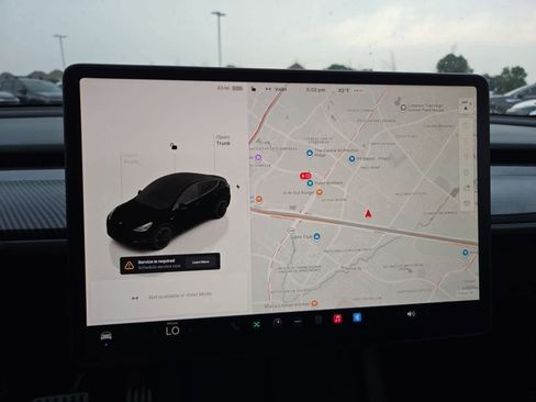 Used 2022 Tesla Model Y Performance AWD/4WD image 26