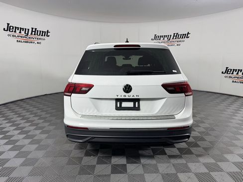 Used 2024 Volkswagen Tiguan Wolfsburg Edition image 10