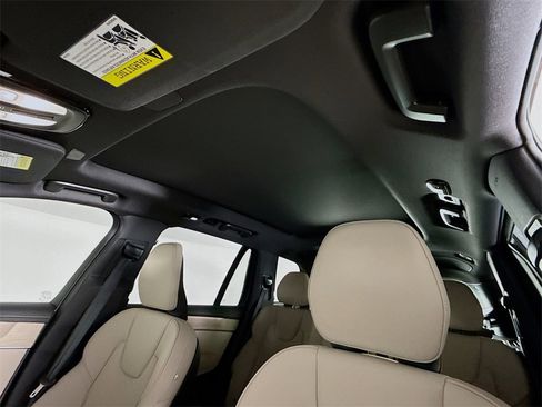 New 2025 Volvo XC90 B5 Plus w/ Protection Package image 23