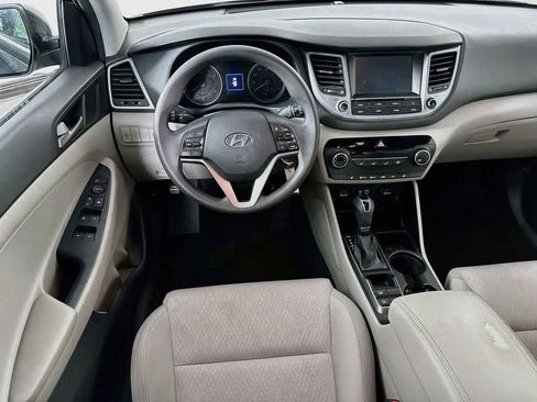 Used 2018 Hyundai Tucson SEL FWD image 10
