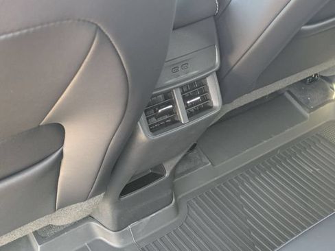 New 2026 GMC Terrain Elevation w/ Elevation Premium Package AWD/4WD image 29