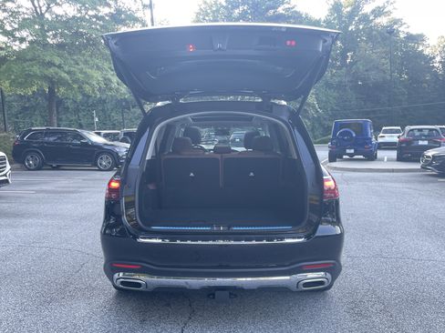 Certified 2024 Mercedes-Benz GLS 450 4MATIC image 9