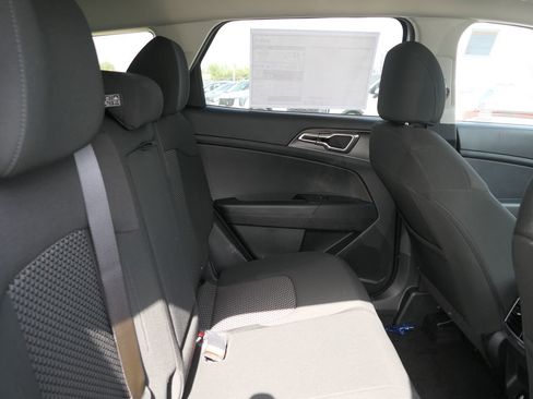 New 2026 Kia Sportage LX image 22