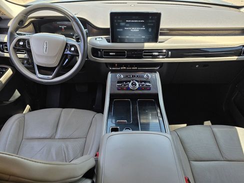 Used 2022 Lincoln Aviator Reserve w/ Elements Package Plus RWD image 9
