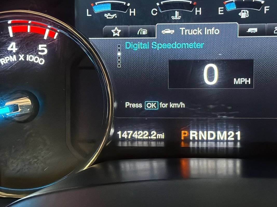 Used 2019 Ford F250 Lariat w/ Lariat Ultimate Package AWD/4WD image 19