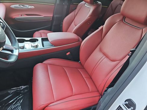 Used 2026 Genesis GV70 3.5T Sport Advanced image 15