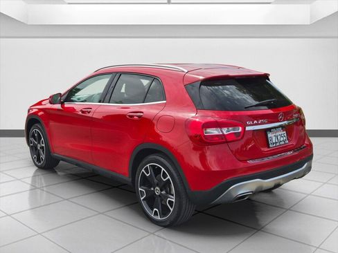 Used 2019 Mercedes-Benz GLA 250 4MATIC image 7