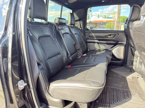 Used 2019 RAM 1500 Limited AWD/4WD image 18