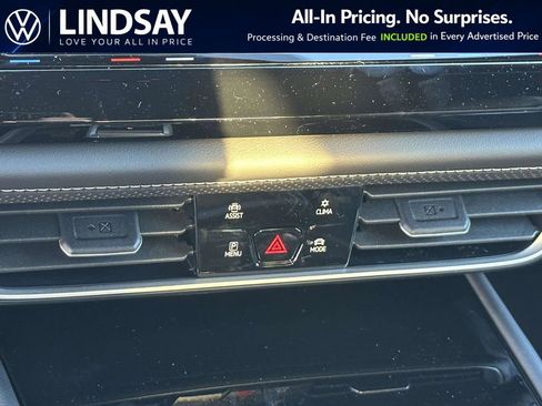 New 2026 Volkswagen Atlas Cross Sport SE AWD/4WD image 14