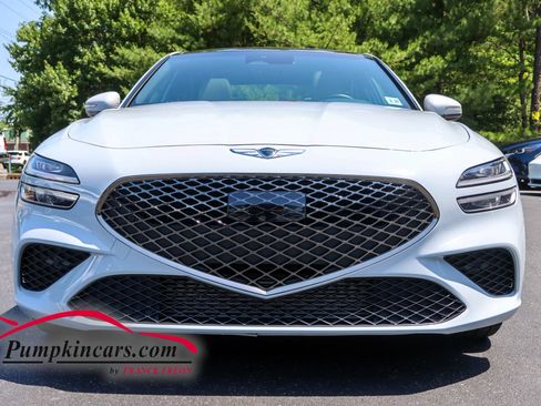 Used 2022 Genesis G70 3.3T w/ Sport Advanced Package AWD/4WD image 8