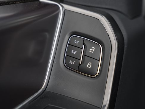 New 2026 Ford F350 Platinum image 50