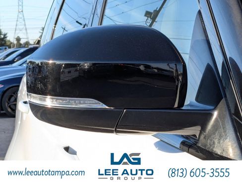 Used 2017 Land Rover Range Rover Sport image 11