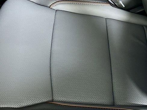 New 2025 Ford F150 Lariat w/ Equipment Group 502A High image 21