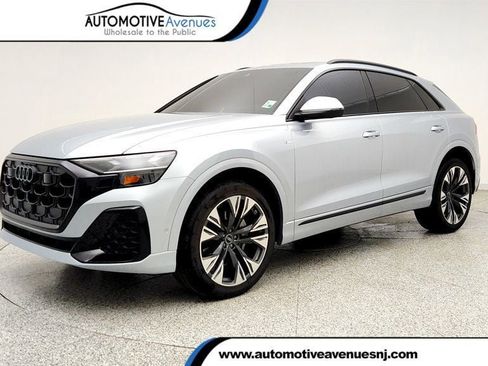 Used 2025 Audi Q8 Premium Plus w/ Premium Plus Package AWD/4WD image 1