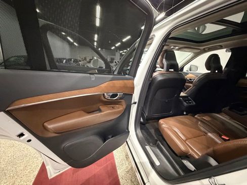 Used 2018 Volvo XC90 T6 Inscription w/ Convenience Package image 22