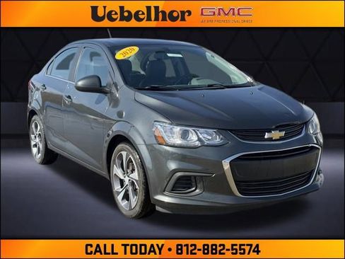 Used 2020 Chevrolet Sonic Premier image 1