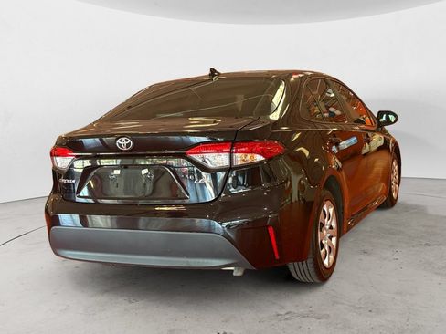 Used 2024 Toyota Corolla LE FWD image 3