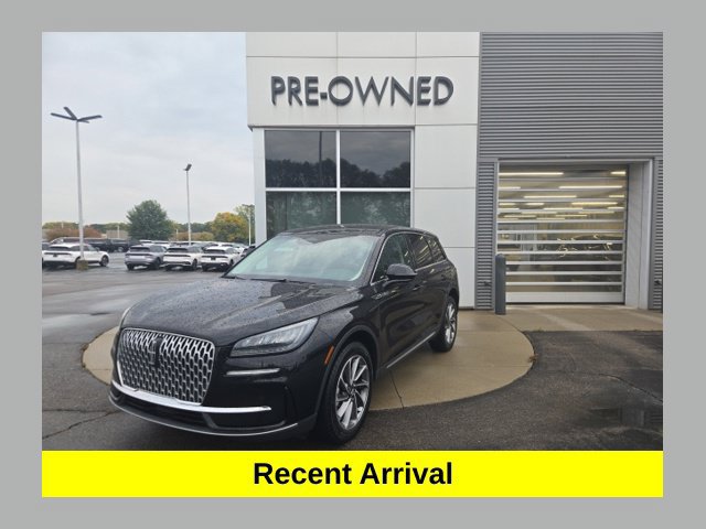 Used 2024 Lincoln Corsair AWD w/ Equipment Group 101A image 1