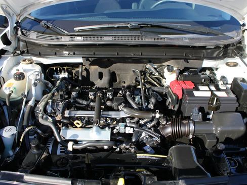 Used 2023 Nissan Kicks S FWD image 22