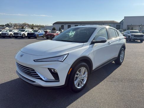 New 2026 Buick Envista Preferred w/ Convenience I Package image 2