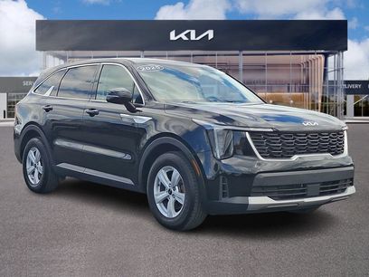 Certified 2025 Kia Sorento LX