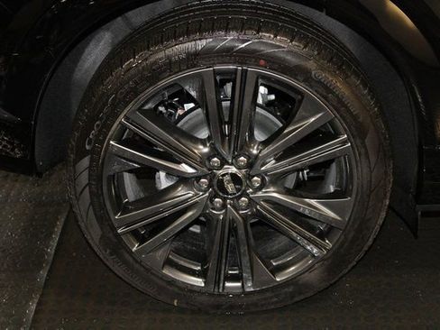 New 2026 Cadillac Optiq Sport 2 image 33