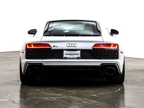 Used 2023 Audi R8 V10 performance image 5