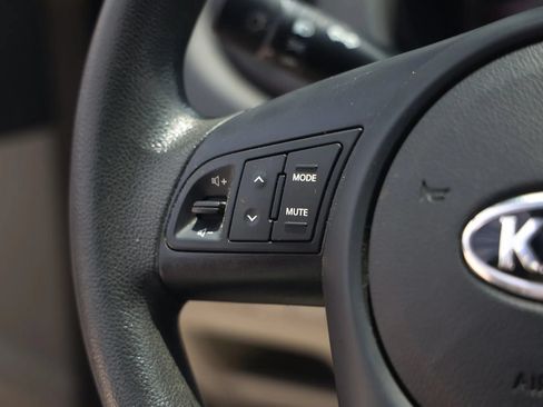 Used 2013 Kia Forte EX FWD image 26