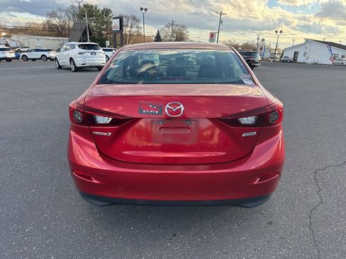 Used 2016 MAZDA MAZDA3 i Sport w/ Preferred Equipment Package image 4