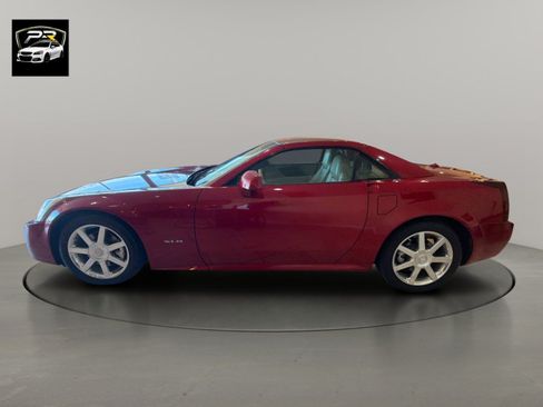 Used 2004 Cadillac XLR RWD image 2