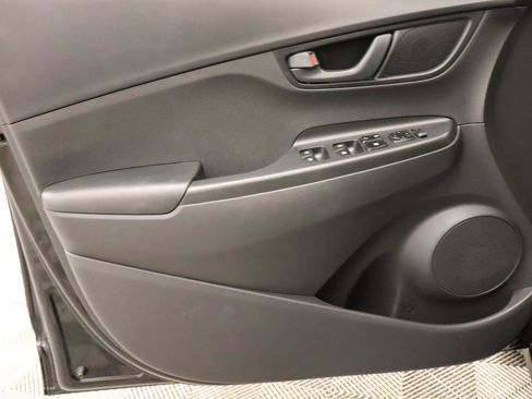 Used 2023 Hyundai Kona SEL FWD image 18